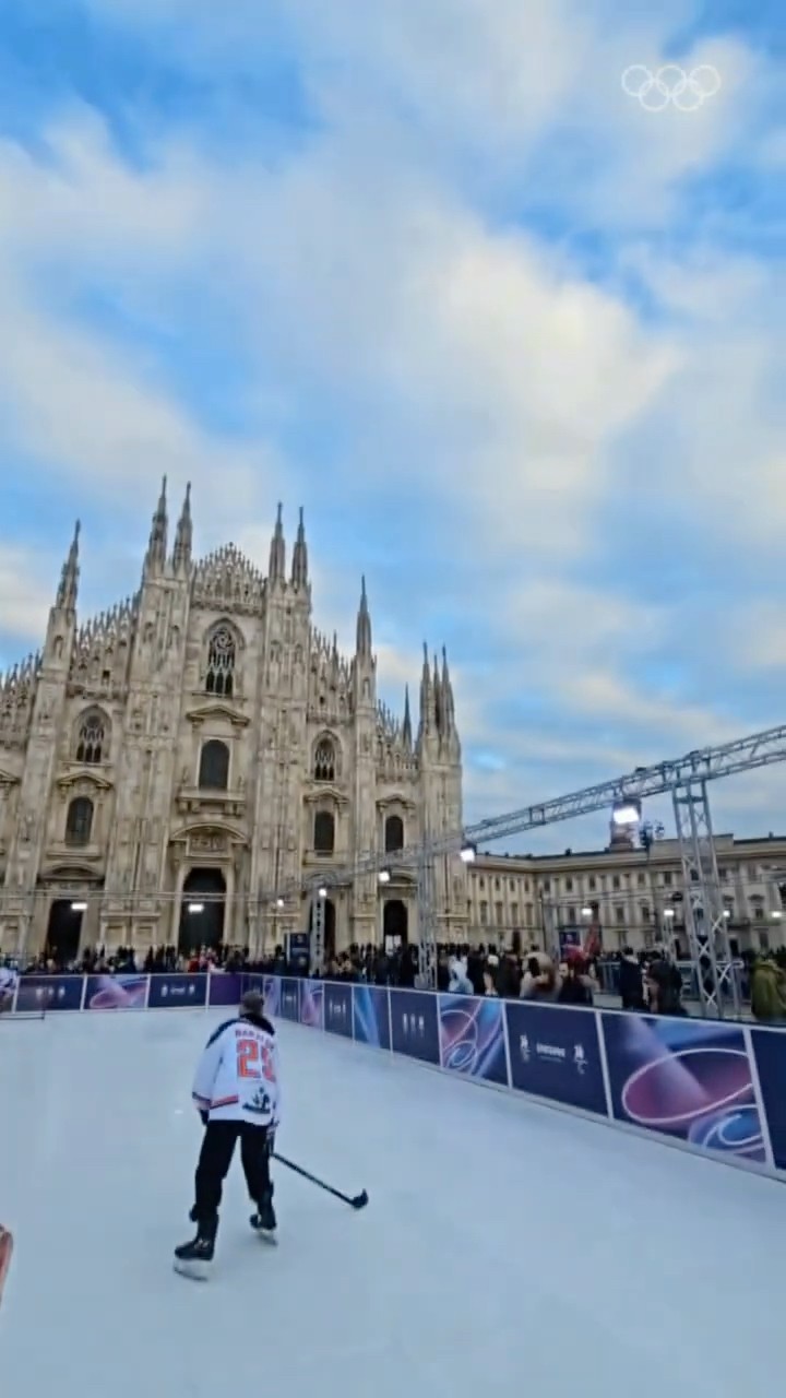 Winter fun in the heart of Milan! ???