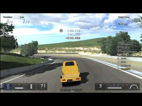 GT5 Trolling in Online Race [Daihatsu Midget vs Pagani Zonda R]
