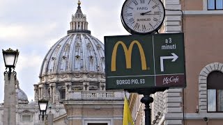 По соседству с Ватиканом открылся спорный «Макдоналдс» (новости)