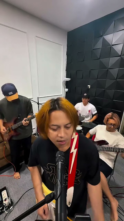 “Watashi wa koko, kimi wa asoko…” 😢J-Rocks bawain RAN – Dekat Di Hati Versi full power perasaan! 🔥🎌
