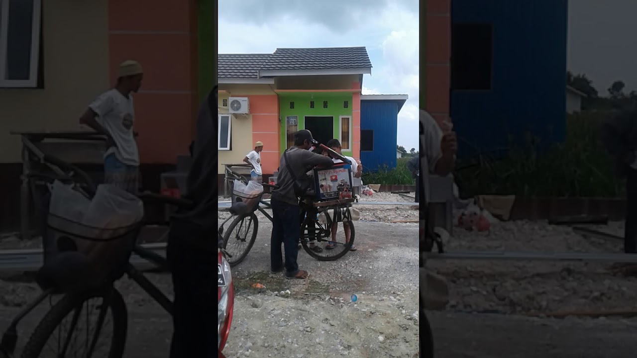 Es cream 2000 - YouTube