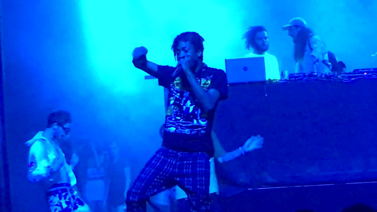 Lil Tracy - Don't Fit (Live in Santa Ana, 4/29/17)