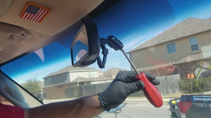 How to Fix a Rearview Mirror » NAPA Blog