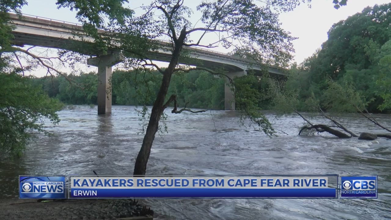 3 kayakers rescued from Cape Fear River in Harnett County - YouTube