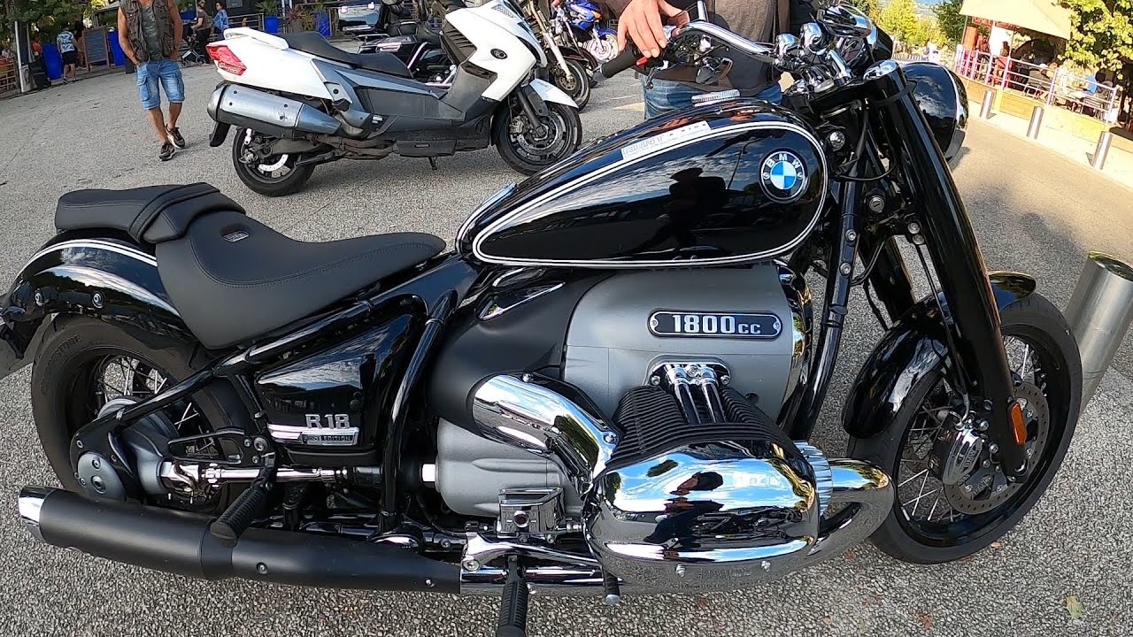 Test de la BMW R18 First Édition - YouTube