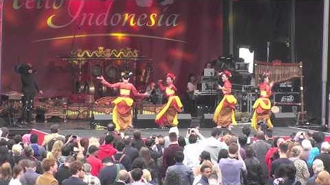 Jaipongan by Widya Rachmawati, Andrea Rutkowski, Dewi Ariati, Ni Made Pujawati