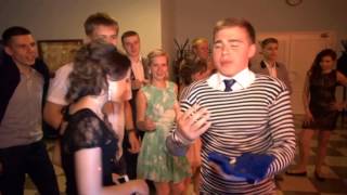 А где-то в Крыму...девочка в розовом сарафане(Ох ты...и если не лох ты)))), 2014-11-06T19:25:35.000Z)