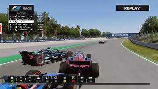 F1 23 - Car be like: I took that personally. @Leniovias