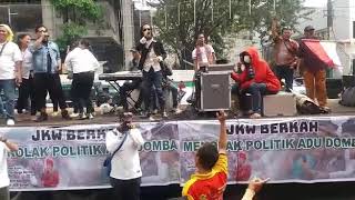 Live : Kebyar Kebyar ( cover by : vokalis DENOT 7 )