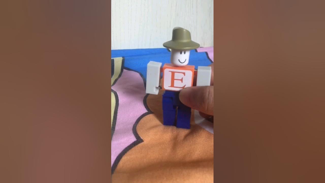 Música em homenagem ao falecido Erik Cassel o melhor criador do Roblox 