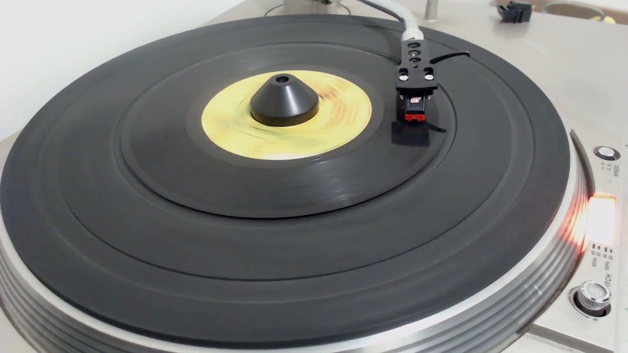 Beres Hammond – I'm In Love With You - YouTube