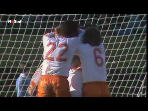 Arie Haan Netherlands Italy 2-1 Second Round World Cup 1978 Dutch commentary
