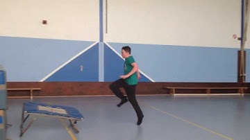 Gym Clips - Hand-Frontflip to Dash