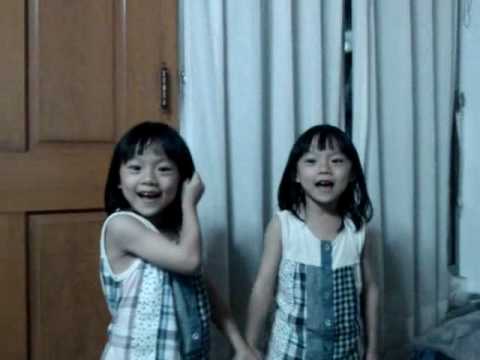美麗的康乃馨（超可愛雙胞胎）