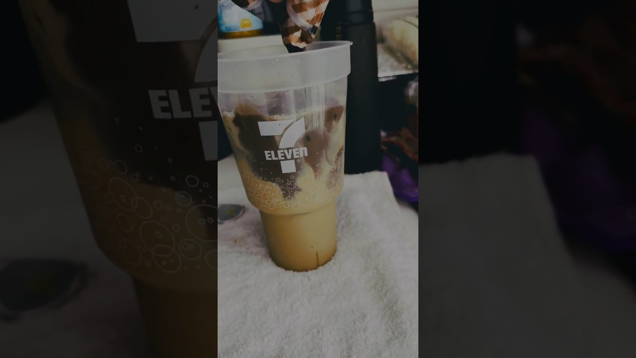 Trendy 7/11 drink in Thailand and how to make it!
