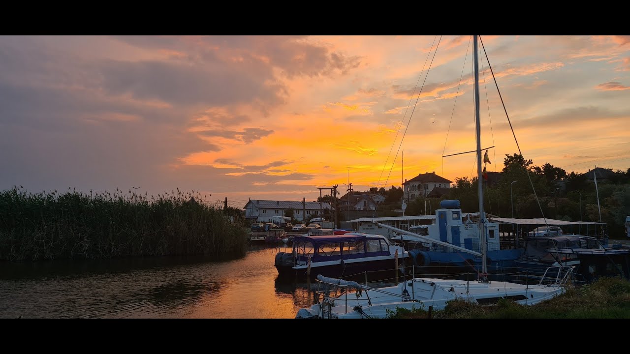 Jurilovca -  la Cherhana din Port si plimbare pe dig