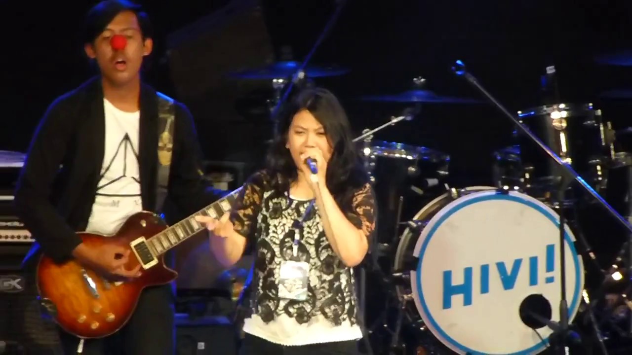 KARISTA ONE - Tua Tua Keladi (Anggun C. Sasmi Cover) - YouTube