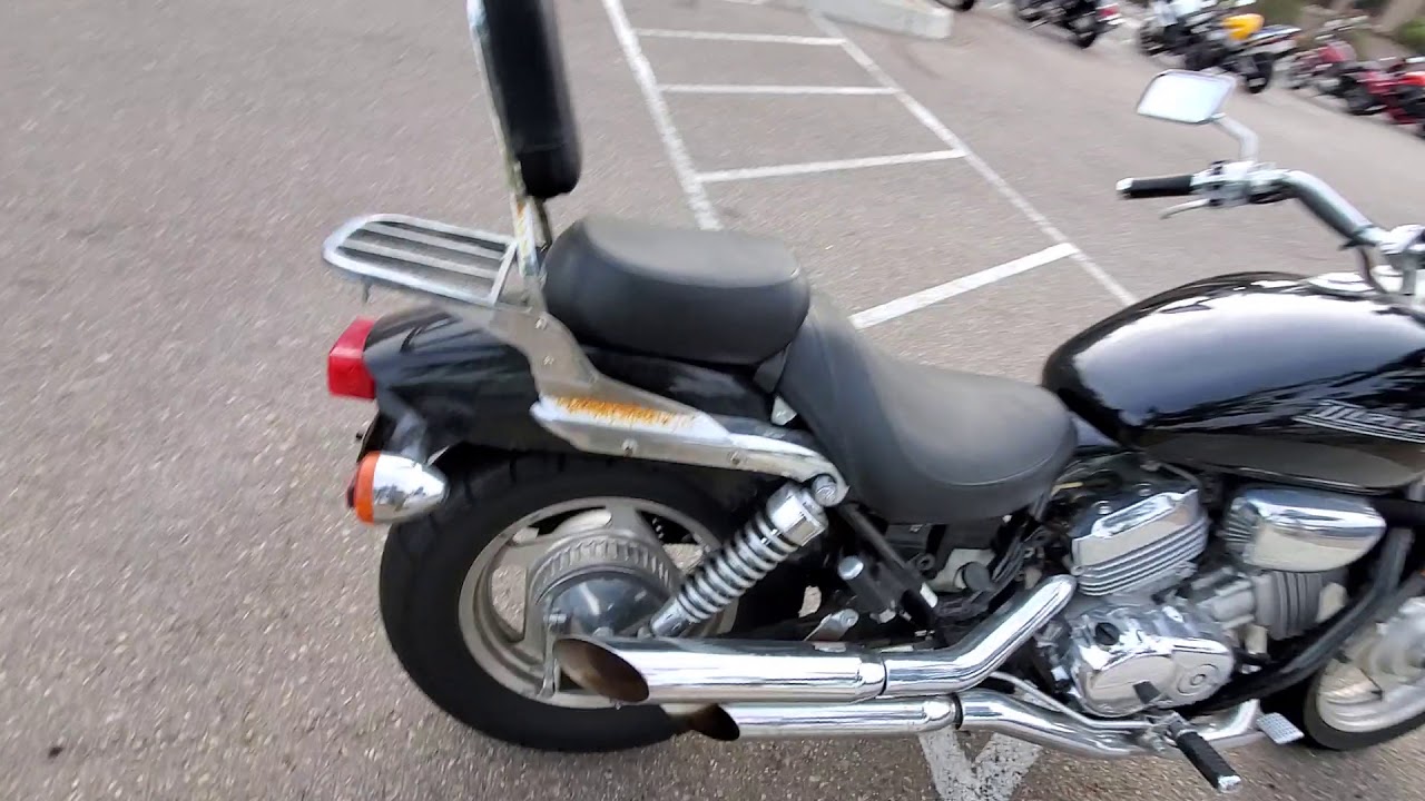 Honda magna 150