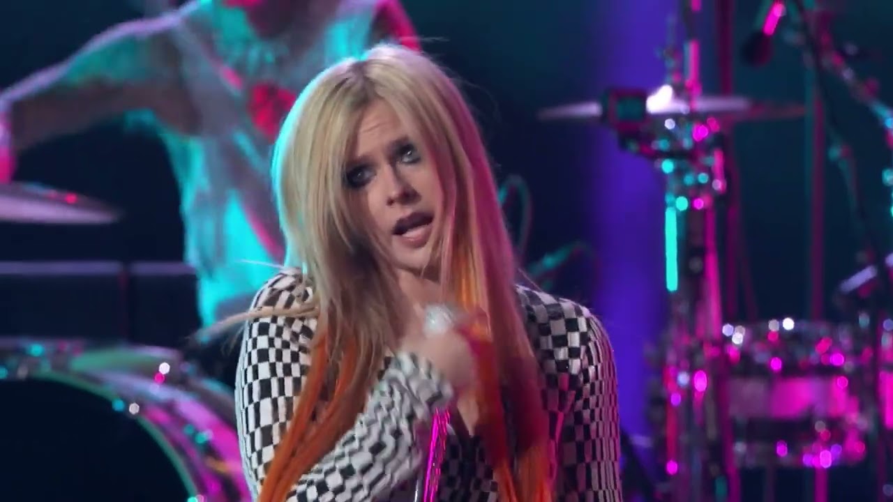 Avril Lavigne & Travis Barker Perform "Bite Me" Featuring Nitro Circus | AGT: Extreme 2022
