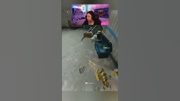 What a nasty semtex throw!! #warzone #callofduty