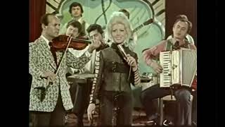 Seni Andım Bu Gece - Neşe Karaböcek (Fikret Hakan & Oya Peri) Resimi