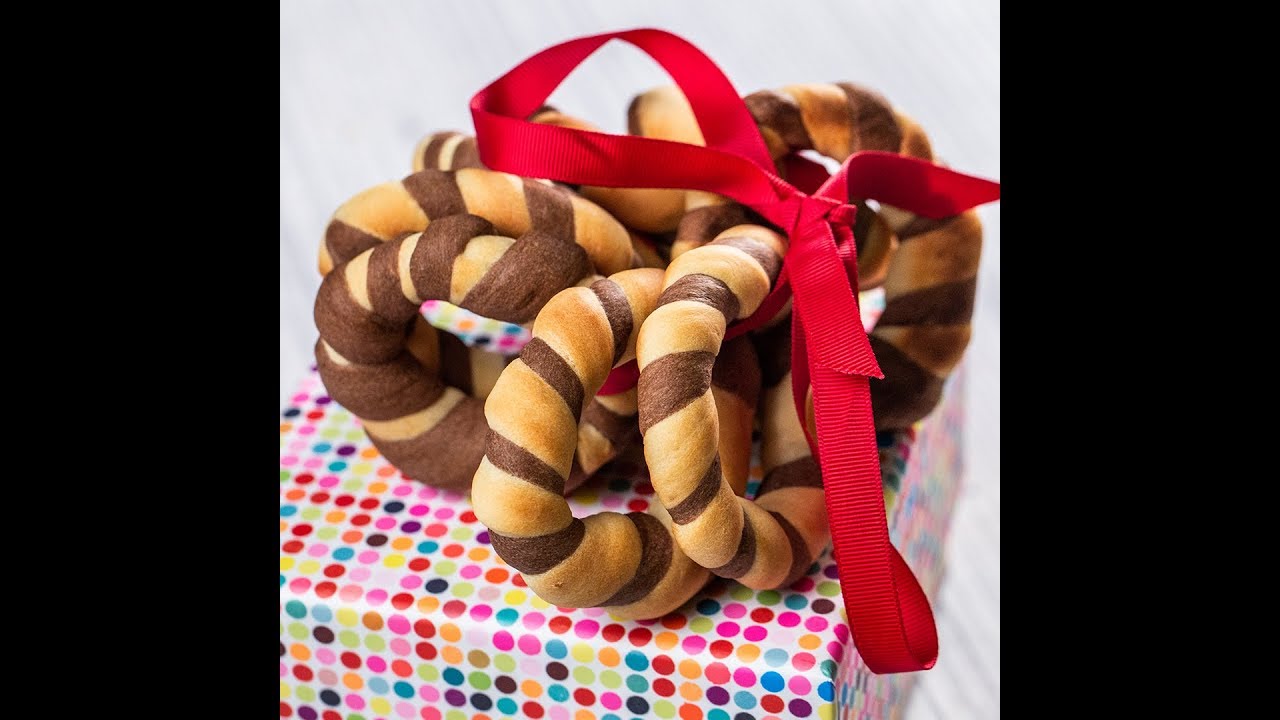 Vanilla and Cocoa Jumbles