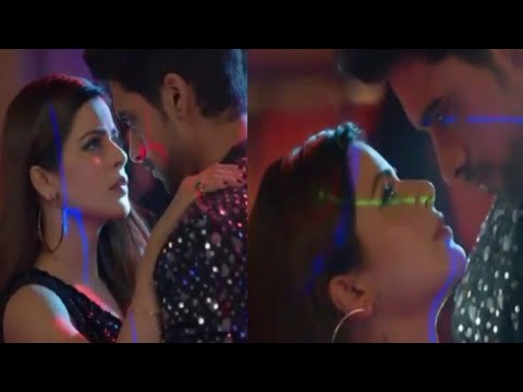 Thapki and Purab Best Party Dance Mareez-e-ishq Song 🖤🖤🖤