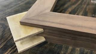 Building a walnut picture frame- part 2: Splines!