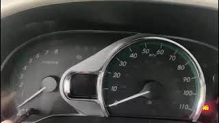 2012 Toyota Sienna Lus de mantenimiento prendida Como resetear la luz de mantenimiento a