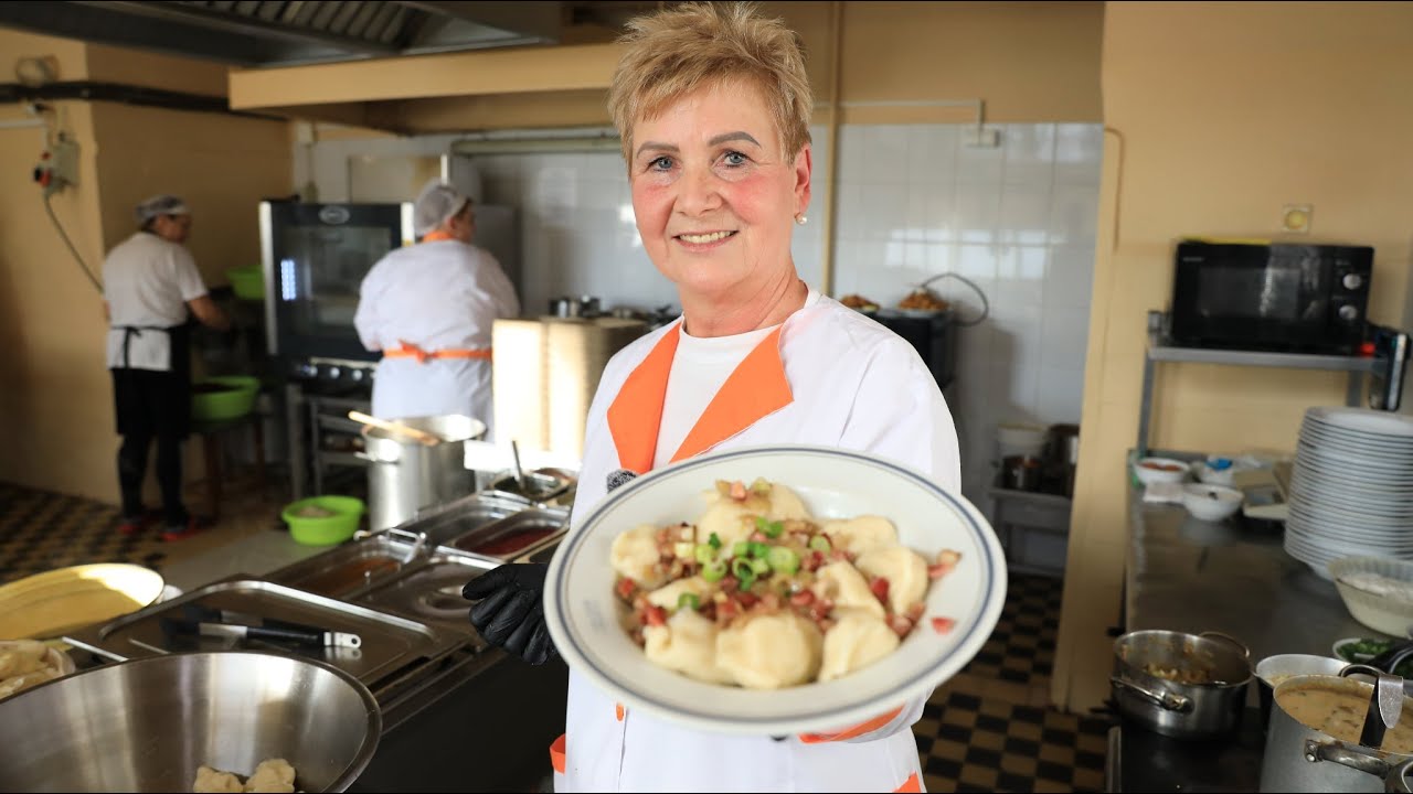 Człowiek, który prowadzi bar mleczny Flisak