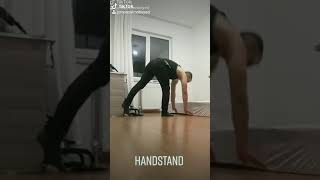 تعلمت ال Handstand بإسبوع 