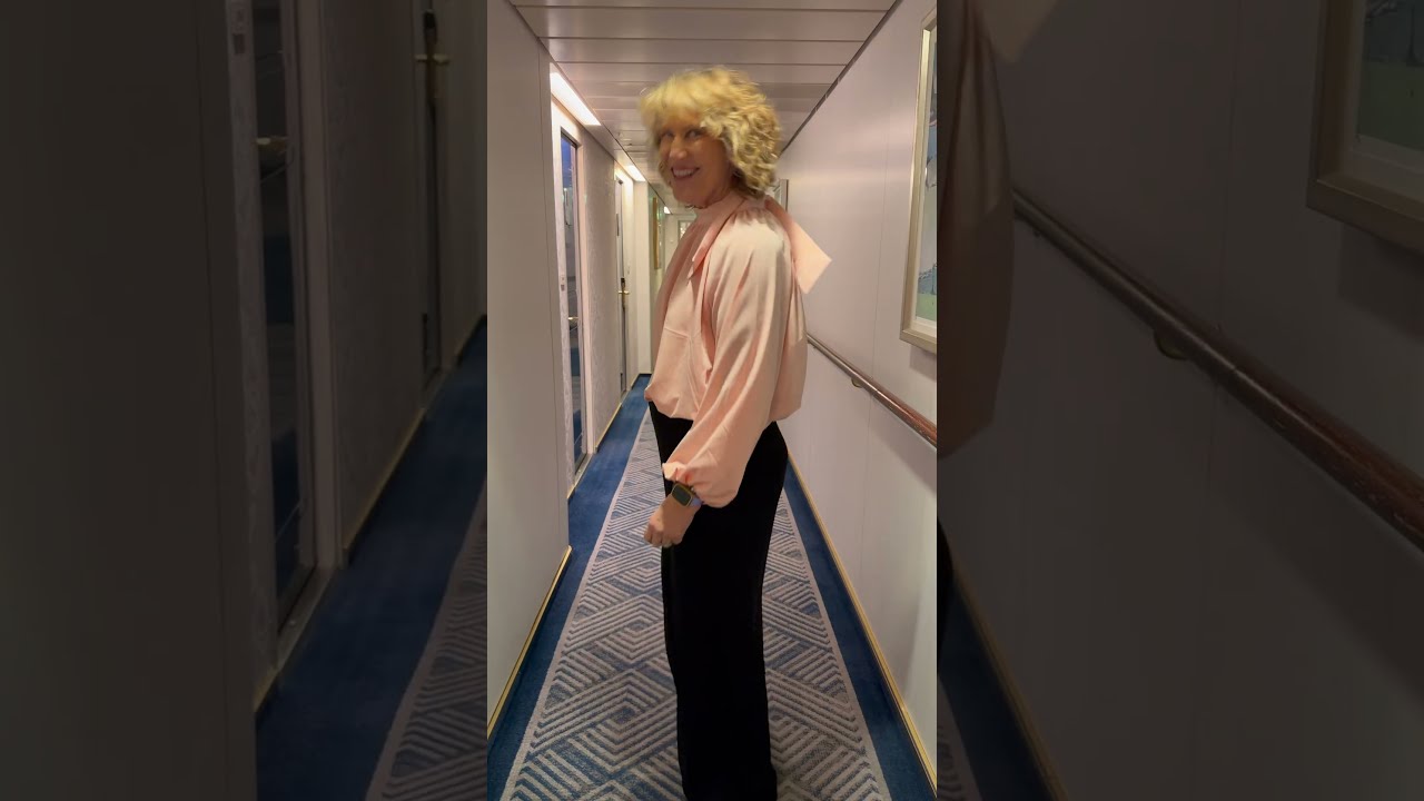 Cruise Formal Outfit on Oceania Insignia #formalnight #cruiseoutfit #cruisestyle #travelstyle