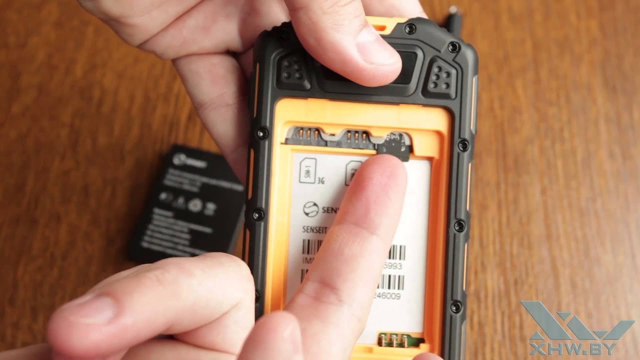 Как вставить SIM-карту в Senseit R390+ (XHW.BY)