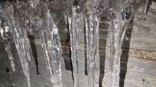 Satisfying Icicles Breaking