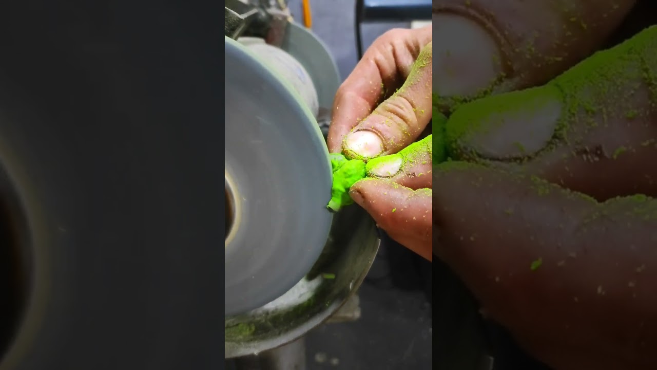 grinding stone Vs toy 🪀 