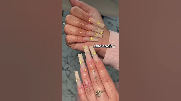 Clients nails vs their jobs✨✨✨