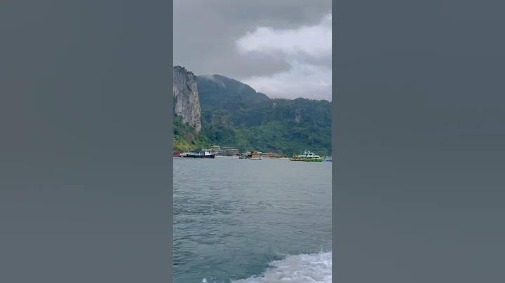 Phuket Thailand 🏝️ Phi Phi island 🏝️ #thailand #phiphiislands #shorts