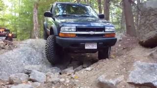 2000 Chevrolet Blazer Zr2 on the Trails!