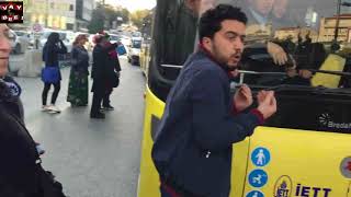 The he bus didn&#39;t take it, it was a big problem &amp; İETT otobüsü onu almadı kıyameti kopardı