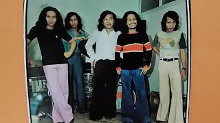Download lagu Sedih Hatiku Oleh : The Mercy's