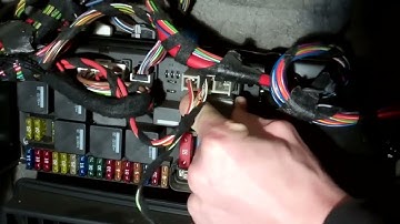How to replace the relay on Range Rover L322 air suspension compressor