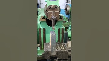 Slotting machine operation 🗜️🔩#machine #turner #iti #viralvideos #shorts