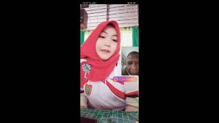Bigo indonesia hot  Ibu guru Jilbob heppy pamer susu