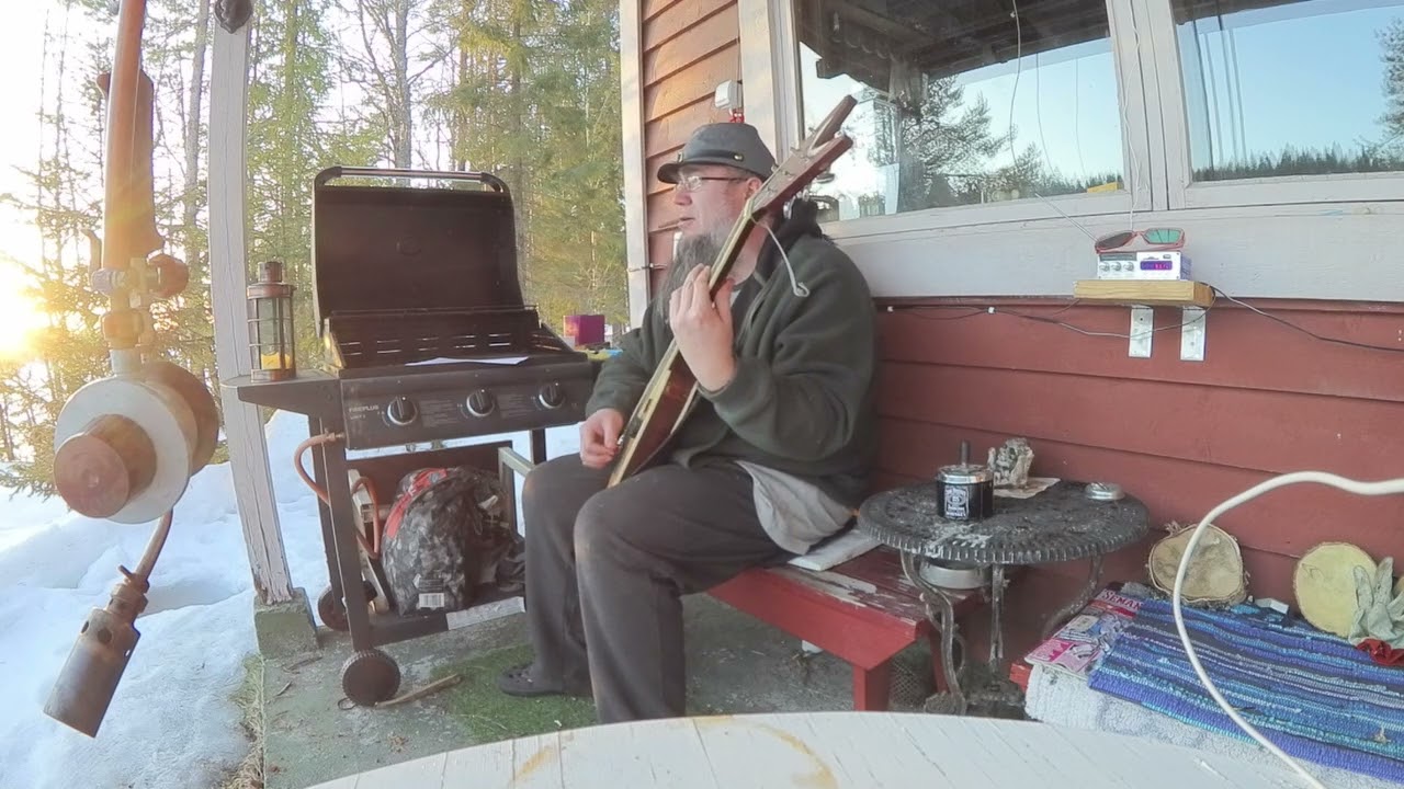 Urdu musisoi, vol 9 -  Tumma / Synkkä Yö