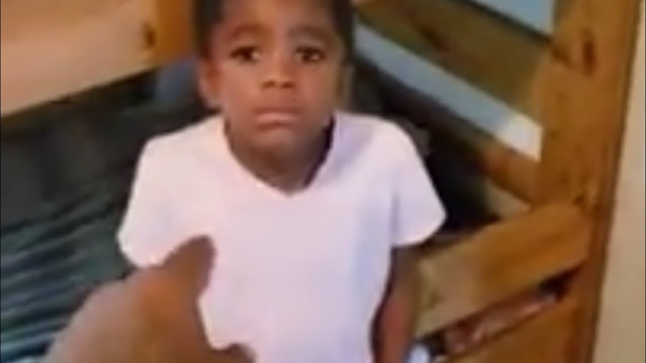 Dad teach her daughter a lesson for being grown as a child - YouTube