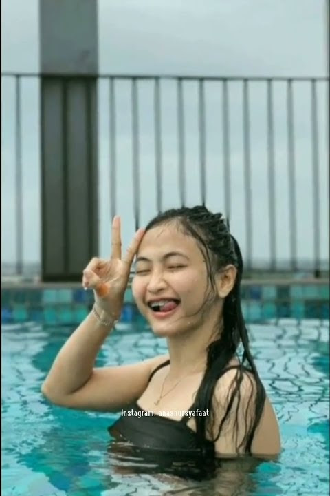 Story WA // Wiwi Mungil Cantiknya Berdamage