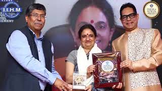 Dr. Anuradha Lohia Honoured with Pride of Bengal Award for Education Leadership