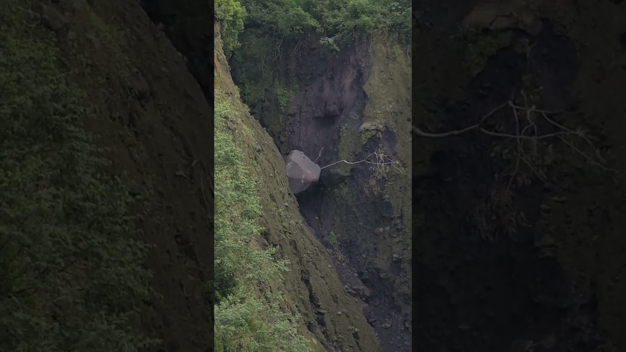 Penambangan Pasir Merapi Kali Gendol Sudah Cukup Dalam