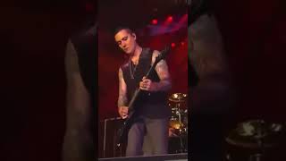 Beast And The Harlot Solo By Avenged Sevenfold Live