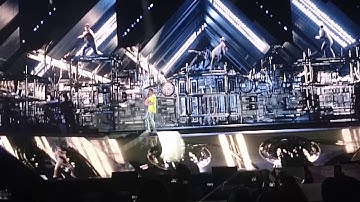 Justin Bieber, where are u now? Live in london 11/10/16